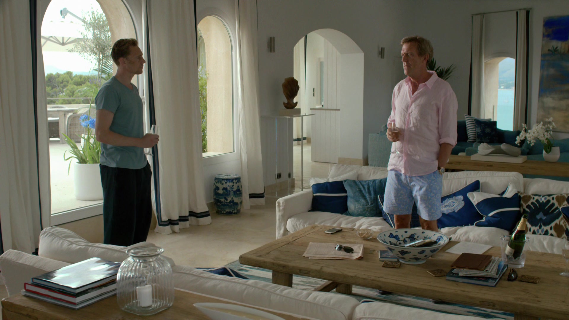 The-Night-Manager-1x03-0102.jpg The-Night-Manager-1x03-0102.jpg