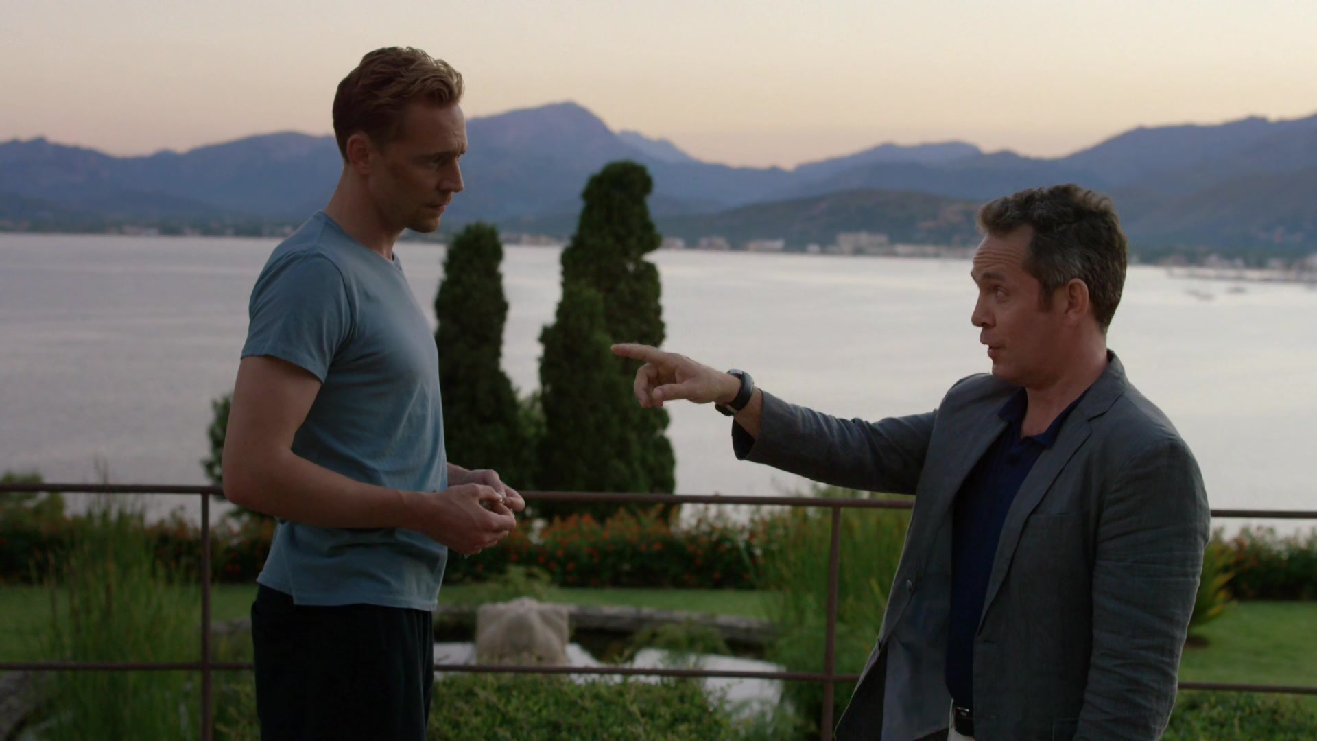 The-Night-Manager-1x03-0311.jpg