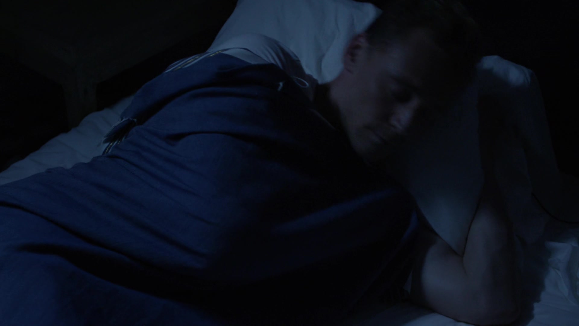 The-Night-Manager-1x03-0778.jpg The-Night-Manager-1x03-0778.jpg