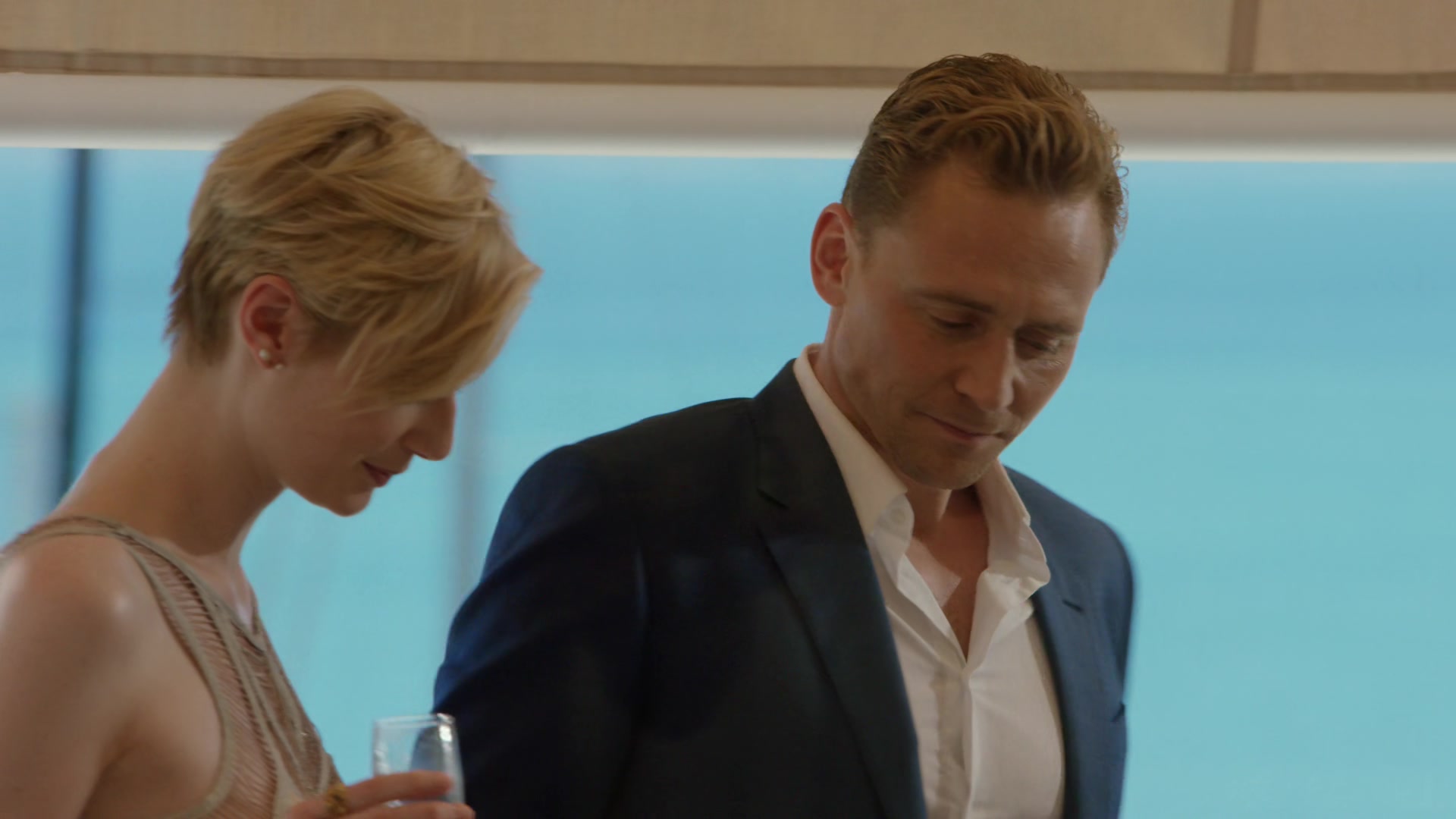 The-Night-Manager-1x04-0442.jpg The-Night-Manager-1x04-0442.jpg