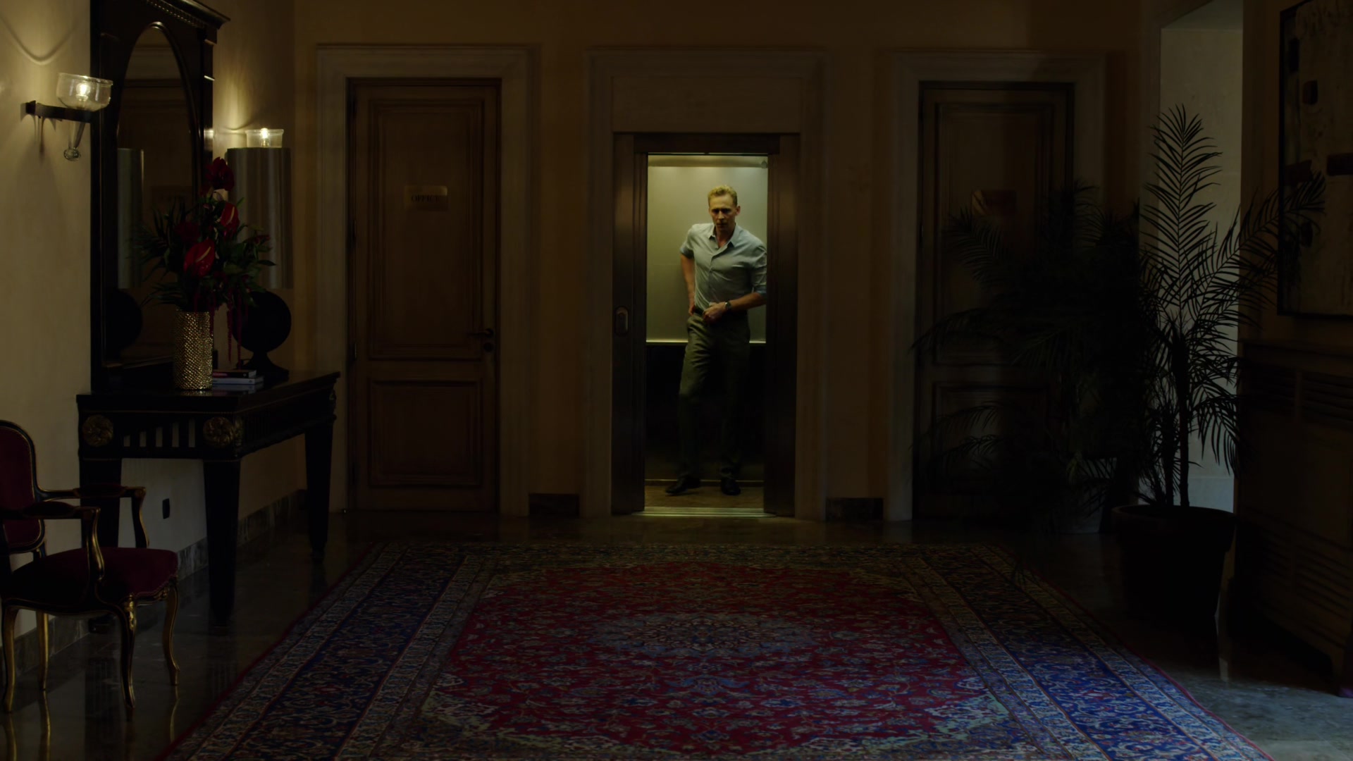 The-Night-Manager-1x04-1000.jpg The-Night-Manager-1x04-1000.jpg