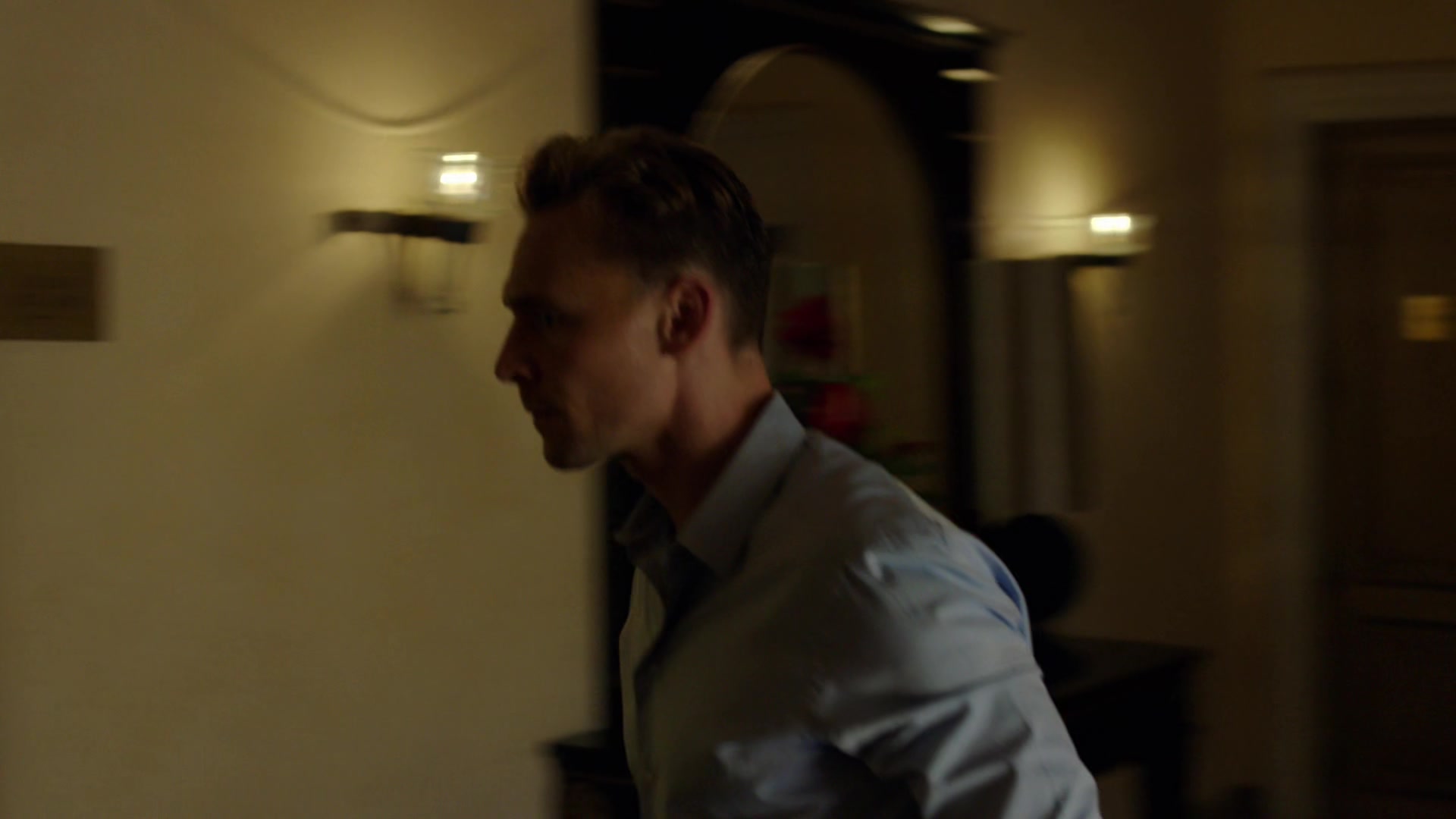The-Night-Manager-1x04-1008.jpg The-Night-Manager-1x04-1008.jpg