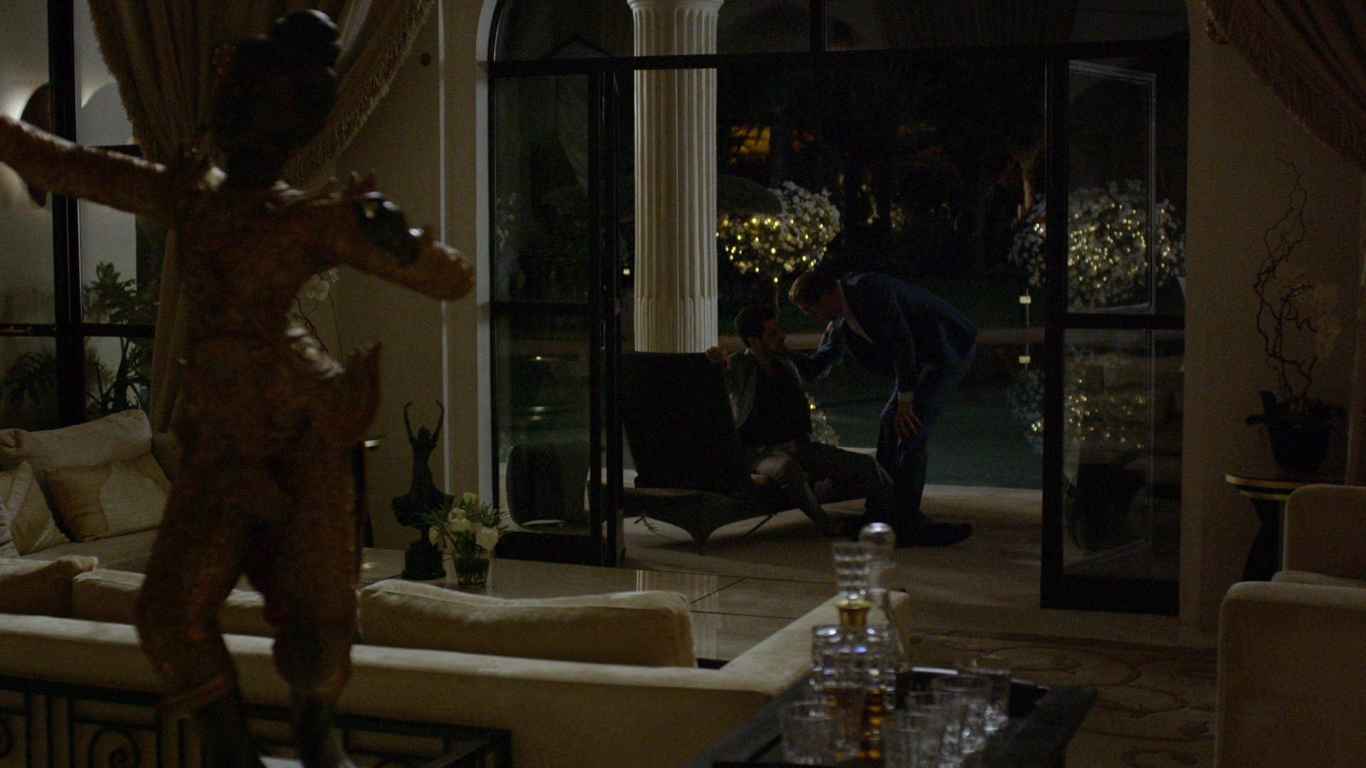 The-Night-Manager-1x06-0468.jpg