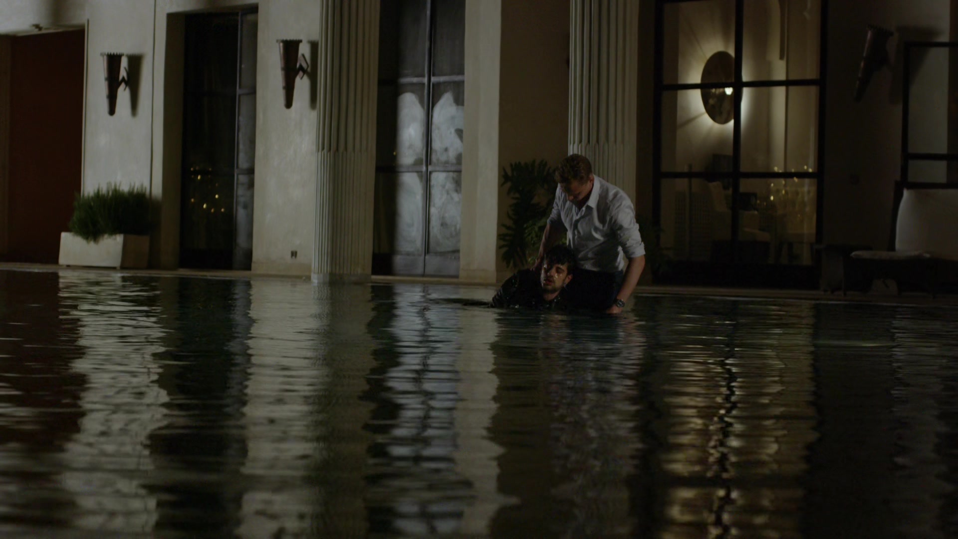 The-Night-Manager-1x06-0539.jpg The-Night-Manager-1x06-0539.jpg